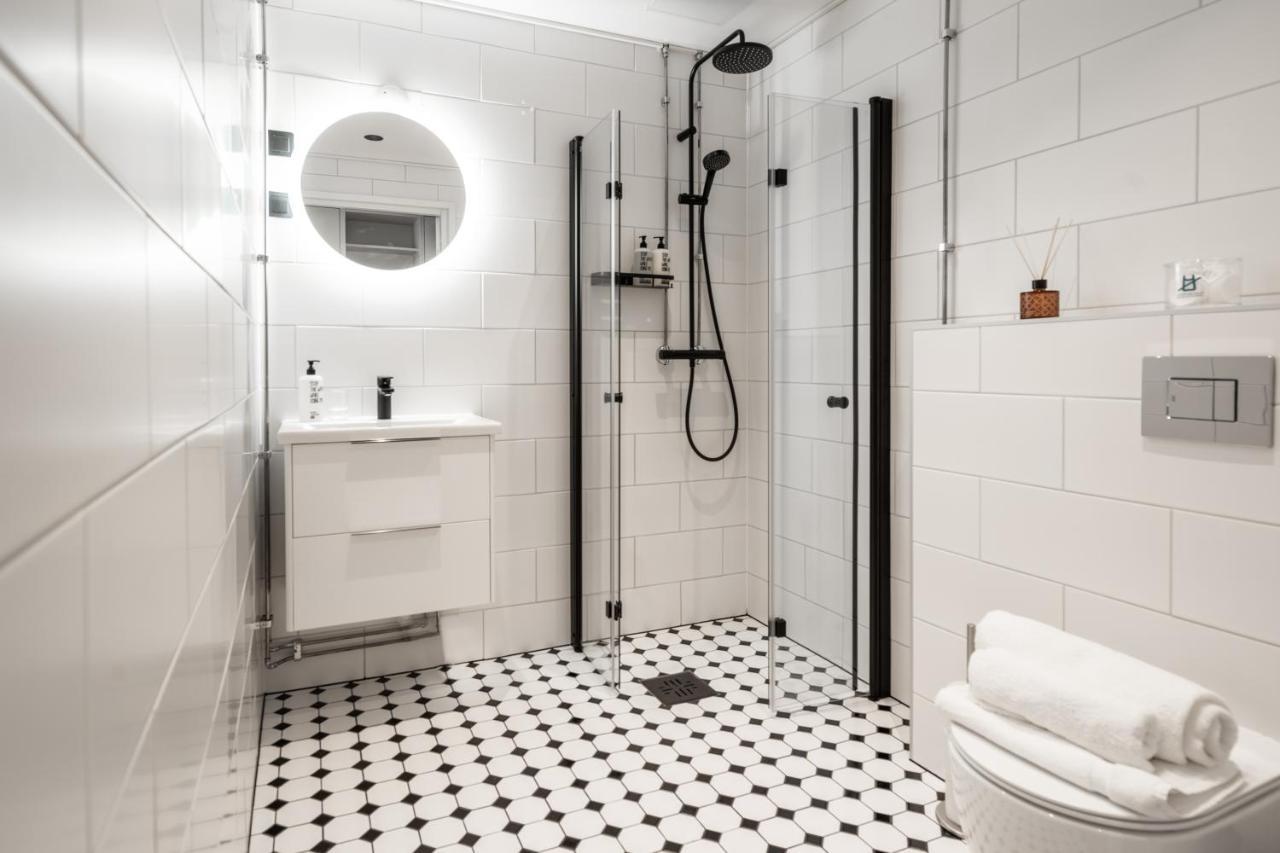 Bob W Kluuvi Hotel Helsinki Bagian luar foto