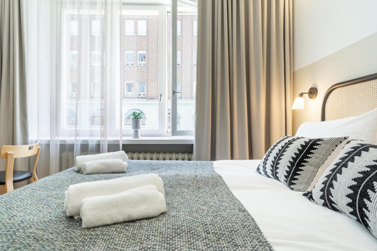 Bob W Kluuvi Hotel Helsinki Bagian luar foto