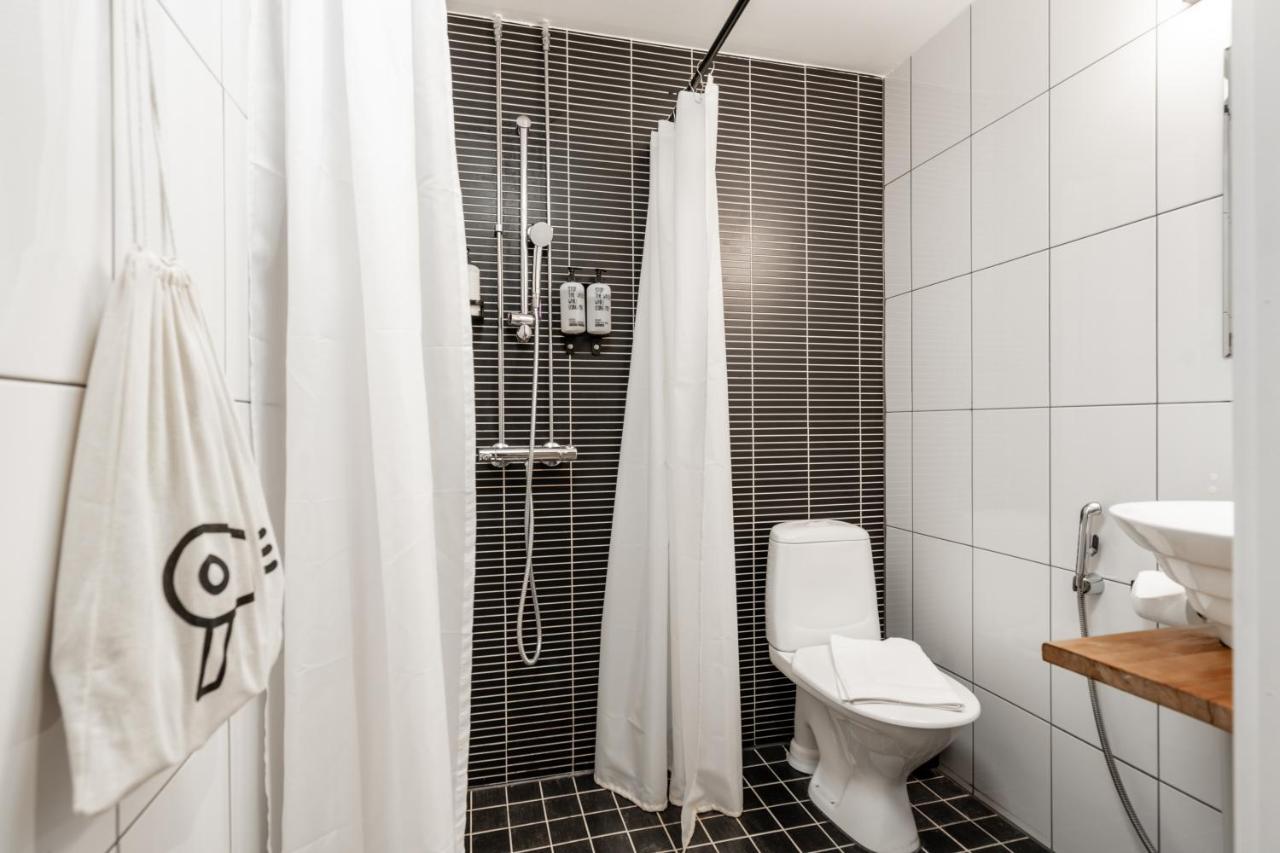 Bob W Kluuvi Hotel Helsinki Bagian luar foto